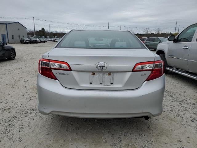 4T1BF1FKXCU180943 - 2012 TOYOTA CAMRY BASE SILVER photo 6