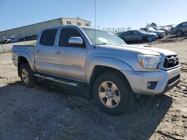 5TFJU4GNXDX028967 - 2013 TOYOTA TACOMA DOUBLE CAB PRERUNNER SILVER photo 4