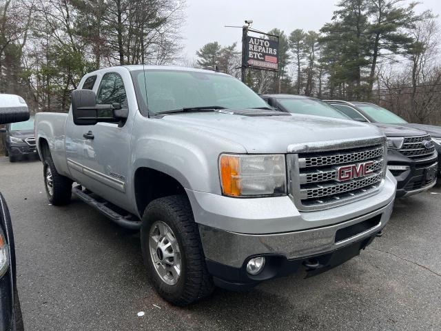 2013 GMC SIERRA K2500 SLE, 