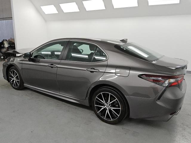 4T1T11AK1RU897959 - 2024 TOYOTA CAMRY SE NIGHT SHADE GRAY photo 2