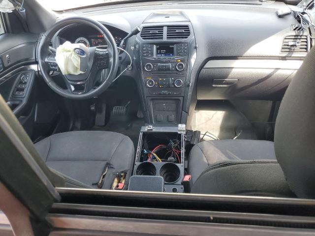 1FM5K8ARXHGE02120 - 2017 FORD EXPLORER POLICE INTERCEPTOR 白色 照片 8