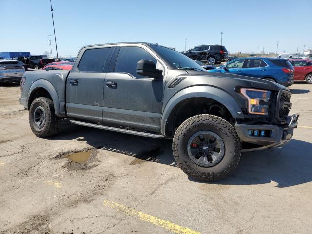 1FTFW1RGXJFB73375 - 2018 FORD F150 RAPTOR BLACK photo 4