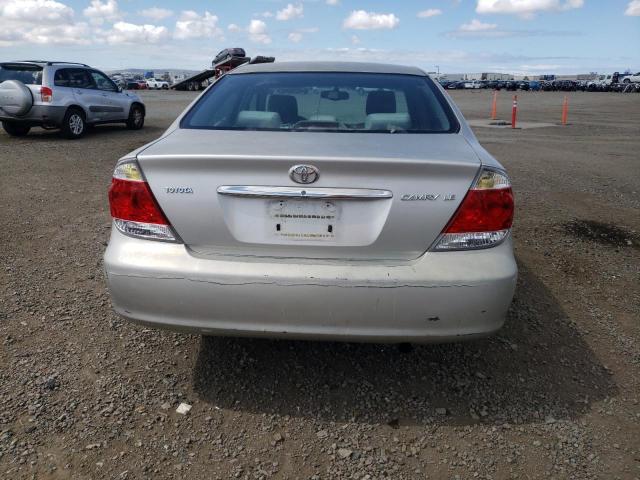 4T1BE32K45U043665 - 2005 TOYOTA CAMRY LE SILVER photo 6