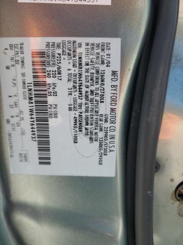 1LNHM81W64Y644937 - 2004 LINCOLN TOWN CAR EXECUTIVE Blau Foto 12