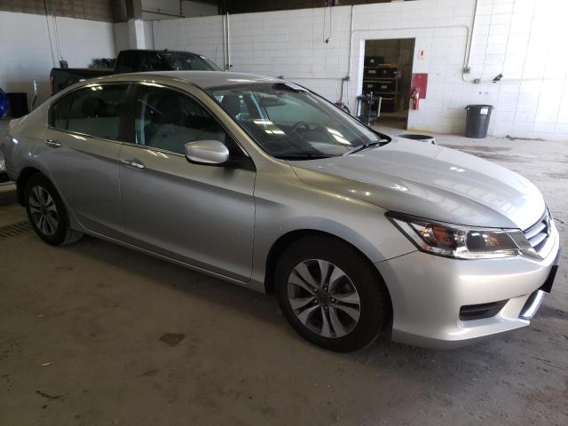 1HGCR2F30EA152623 - 2014 HONDA ACCORD LX SILVER photo 4