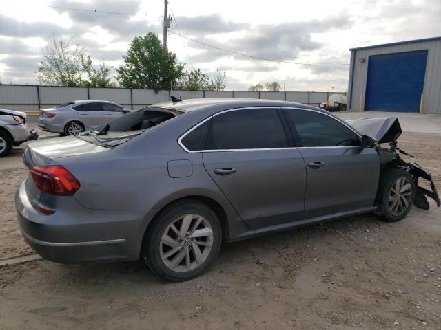 1VWBA7A33JC033238 - 2018 VOLKSWAGEN PASSAT SE GRAY photo 3