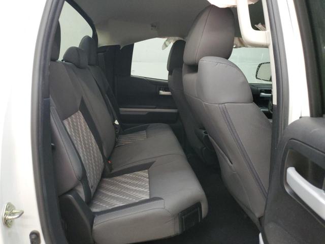 5TFRY5F19LX267355 - 2020 TOYOTA TUNDRA DOUBLE CAB SR/SR5 WHITE photo 10