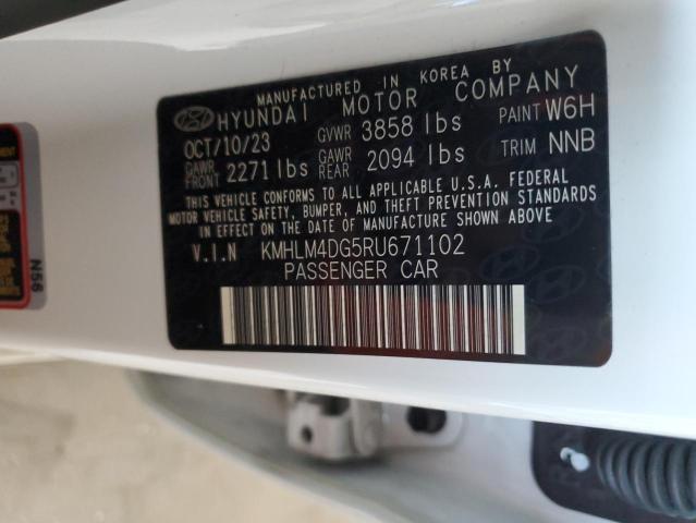 KMHLM4DG5RU671102 - 2024 HYUNDAI ELANTRA SEL WHITE photo 12