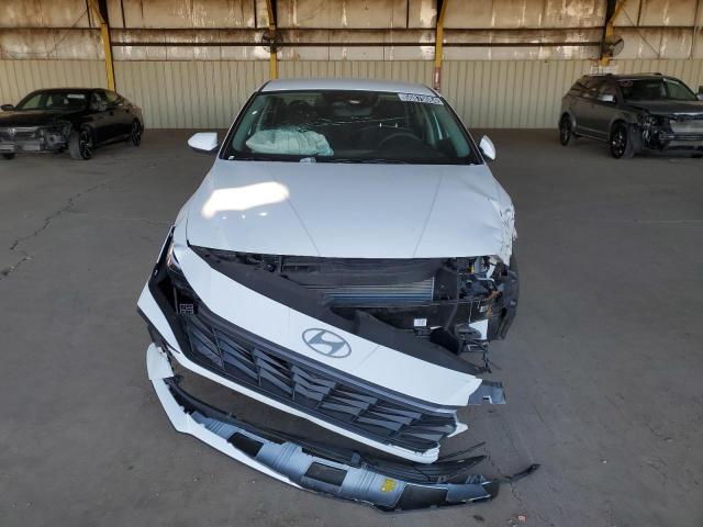 KMHLM4DG5RU671102 - 2024 HYUNDAI ELANTRA SEL WHITE photo 5