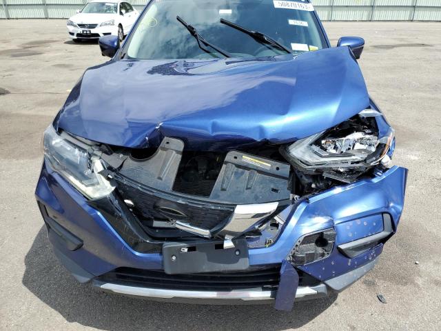 5N1AT2MV1JC797206 - 2018 NISSAN ROGUE S BLUE photo 12