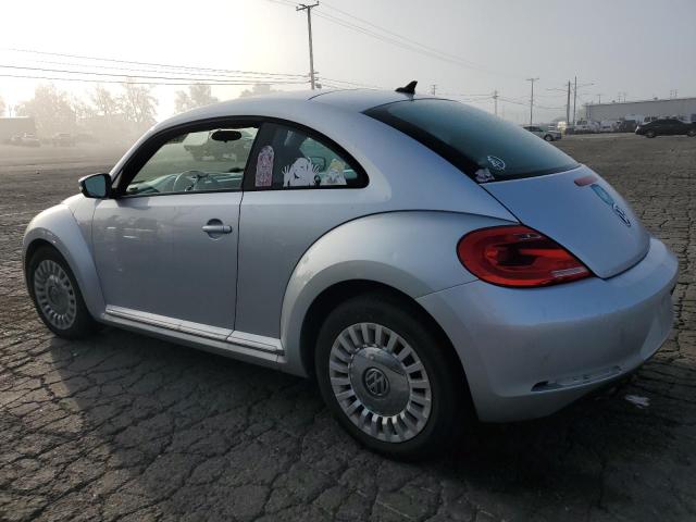 3VWH17AT4EM660240 - 2014 VOLKSWAGEN BEETLE TURBO SILVER photo 2