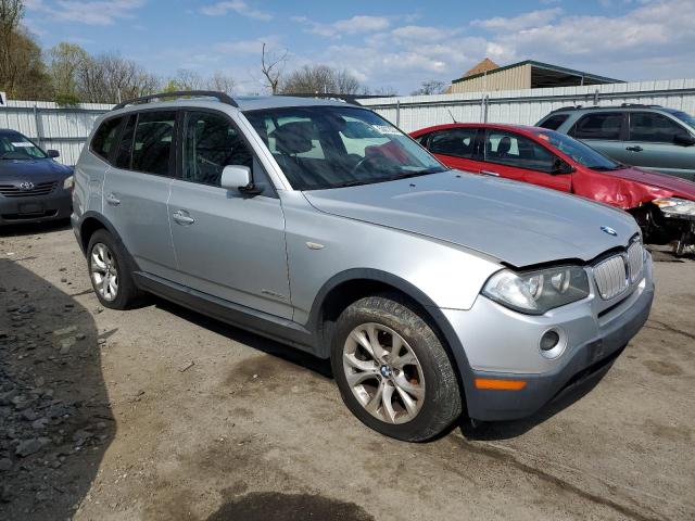 WBXPC93429WJ24812 - 2009 BMW X3 XDRIVE30I SILVER photo 4