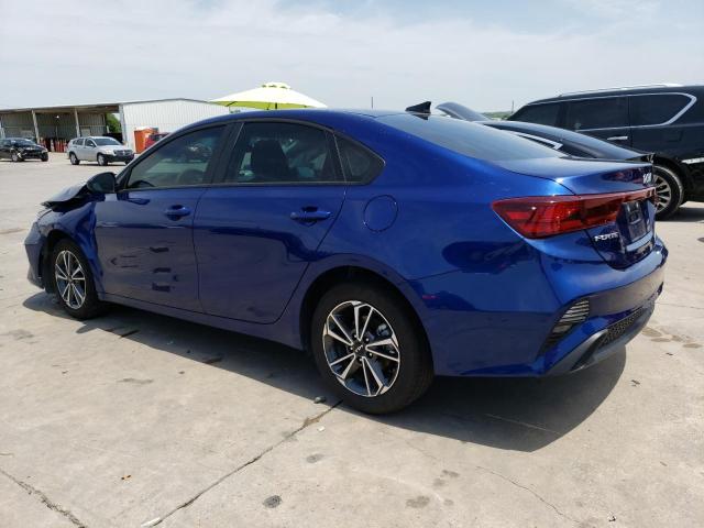 3KPF24AD4PE579539 - 2023 KIA FORTE LX BLUE photo 2