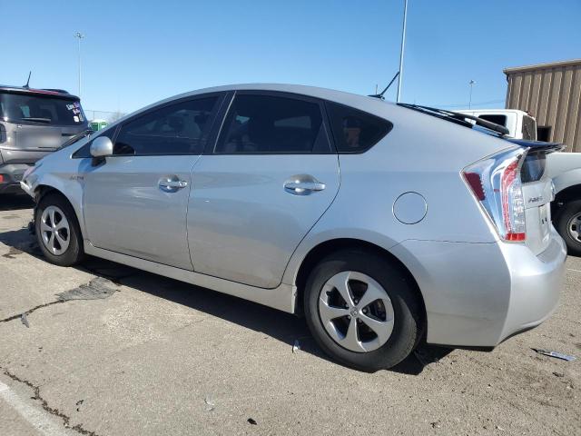 JTDKN3DU1E0387707 - 2014 TOYOTA PRIUS SILVER photo 2