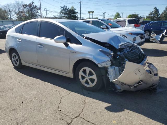 JTDKN3DU1E0387707 - 2014 TOYOTA PRIUS SILVER photo 4