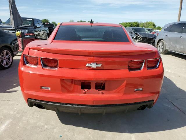 2G1FE1E33D9223755 - 2013 CHEVROLET CAMARO LS RED photo 6