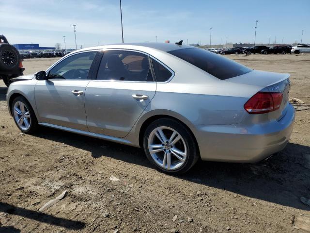 1VWBS7A32EC053256 - 2014 VOLKSWAGEN PASSAT SE GRAY photo 2