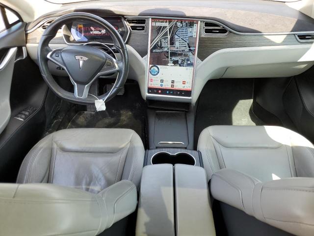 5YJSA1E25GF142104 - 2016 TESLA MODEL S SILVER photo 8