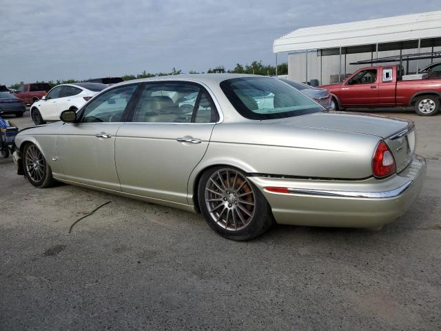 SAJWA79BX6SG50444 - 2006 JAGUAR XJ8 L GOLD photo 2