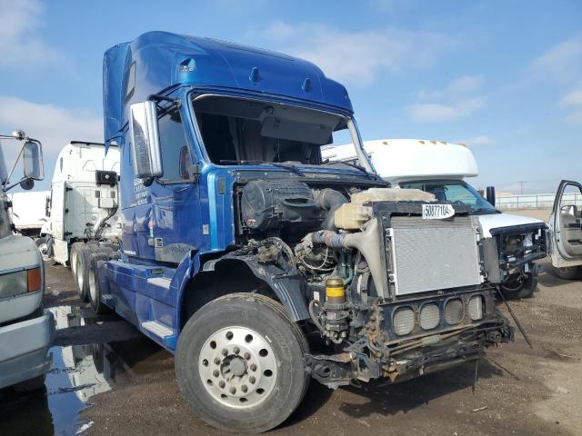 4V4NC9EH1BN534702 - 2011 VOLVO VN VNL BLUE photo 1