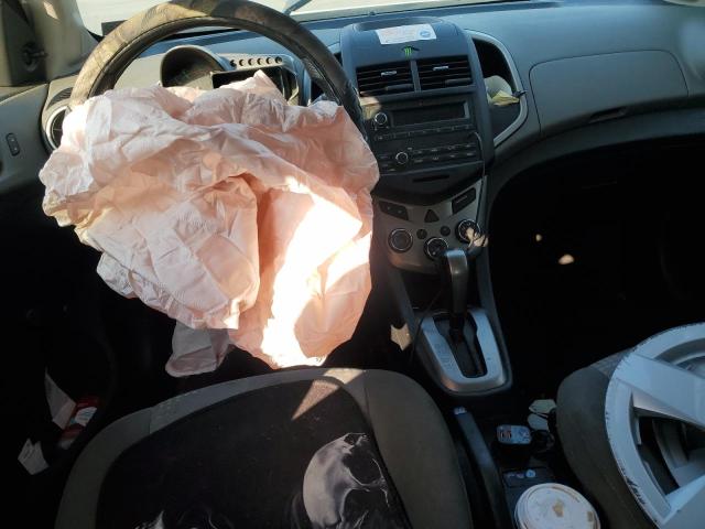 1G1JA6SG6G4151340 - 2016 CHEVROLET SONIC LS WHITE photo 8