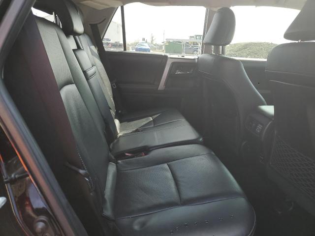 JTEBU5JR7J5540002 - 2018 TOYOTA 4RUNNER SR5/SR5 PREMIUM Чорний фото 11