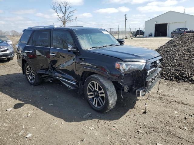 JTEBU5JR7J5540002 - 2018 TOYOTA 4RUNNER SR5/SR5 PREMIUM Чорний фото 4