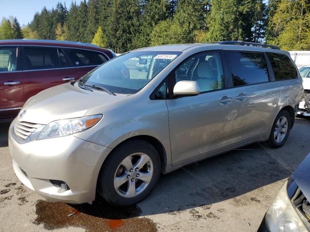 2017 TOYOTA SIENNA LE, 