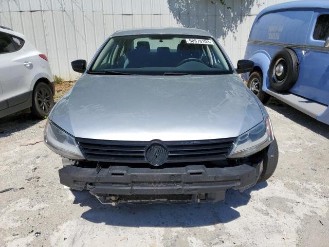 3VW2K7AJ4EM250295 - 2014 VOLKSWAGEN JETTA BASE Արծաթագույն լուսանկար 5