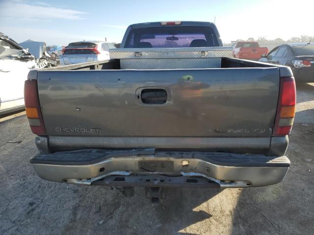 1GCEC14V7YE383586 - 2000 CHEVROLET SILVERADO C1500 GRAY photo 10