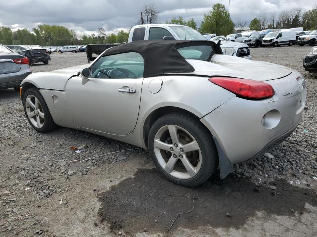 1G2MB33BX6Y101863 - 2006 PONTIAC SOLSTICE SILVER photo 2