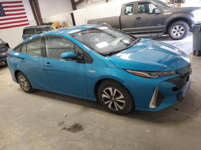 JTDKARFP4H3055575 - 2017 TOYOTA PRIUS PRIM BLUE photo 4