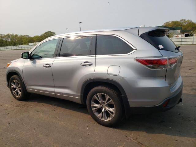5TDJKRFH9FS206441 - 2015 TOYOTA HIGHLANDER XLE SILVER photo 2