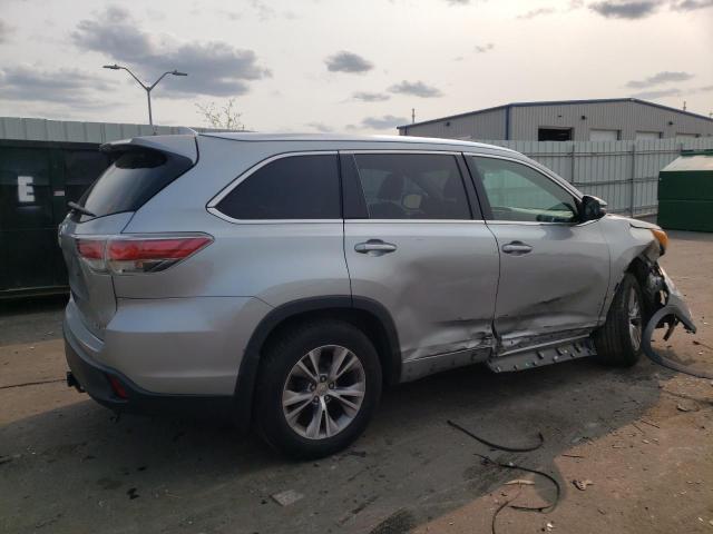 5TDJKRFH9FS206441 - 2015 TOYOTA HIGHLANDER XLE SILVER photo 3