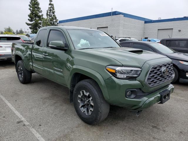 3TYRZ5CN0NT022039 - 2022 TOYOTA TACOMA ACCESS CAB GREEN photo 4