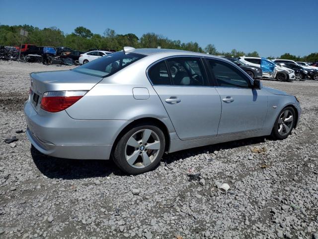 WBANA73535CR60693 - 2005 BMW 530 I GRAY photo 3