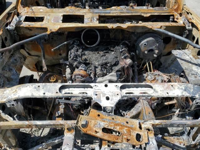 1GCVKREH6FZ213140 - 2015 CHEVROLET SILVERADO K1500 LT BURN photo 11