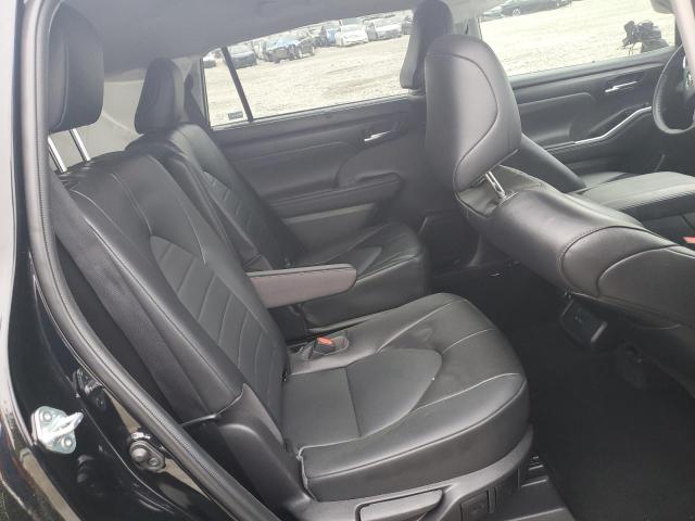 5TDHZRAH5NS555449 - 2022 TOYOTA HIGHLANDER XLE BLACK photo 11