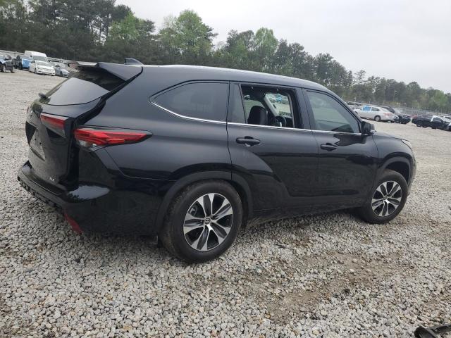 5TDHZRAH5NS555449 - 2022 TOYOTA HIGHLANDER XLE BLACK photo 3