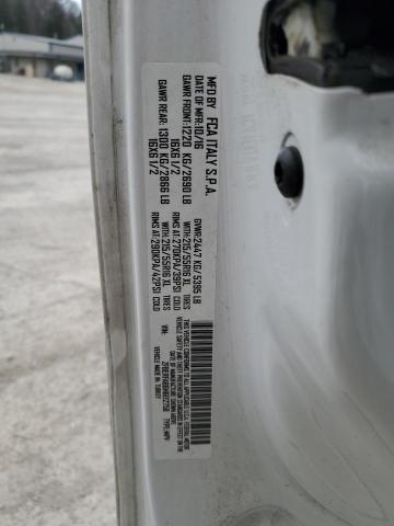 ZFBERFAB6H6E12758 - 2017 RAM PROMASTER WHITE photo 13