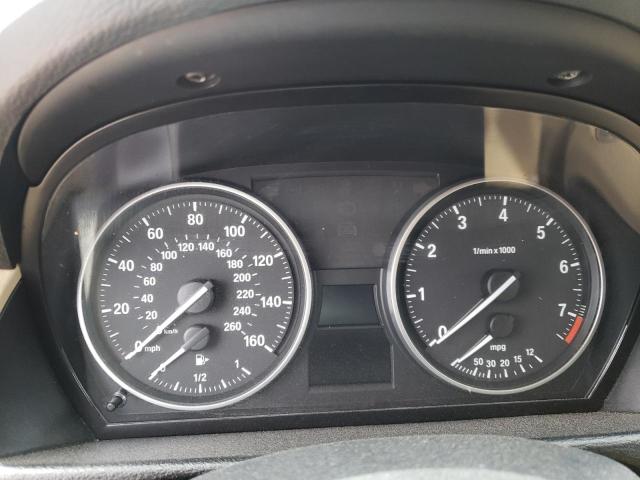 WBAVM1C56DVW43398 - 2013 BMW X1 SDRIVE28I WHITE photo 9