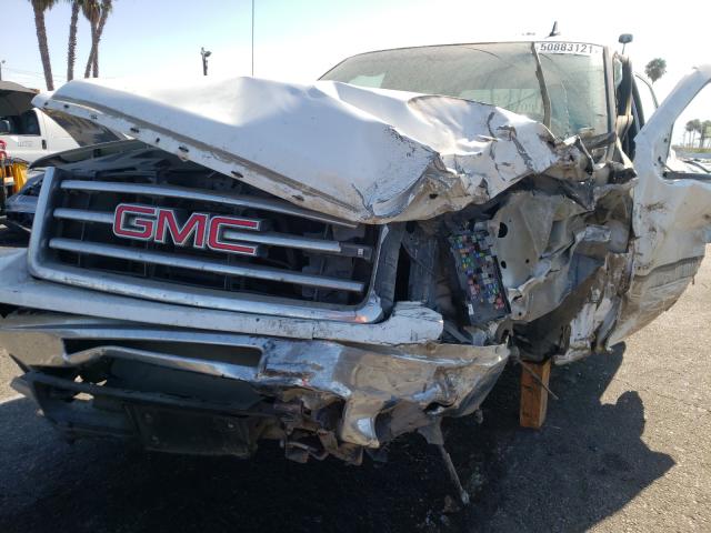 3GTP2VE75CG139357 - 2012 GMC SIERRA K1500 SLE WHITE photo 9