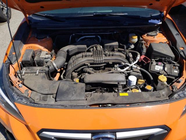 JF2GTADC8JH274633 - 2018 SUBARU CROSSTREK PREMIUM ORANGE photo 11