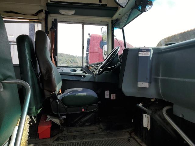 4DRBUAAN7EB355865 - 2014 IC CORPORATION 3000 CE YELLOW photo 5