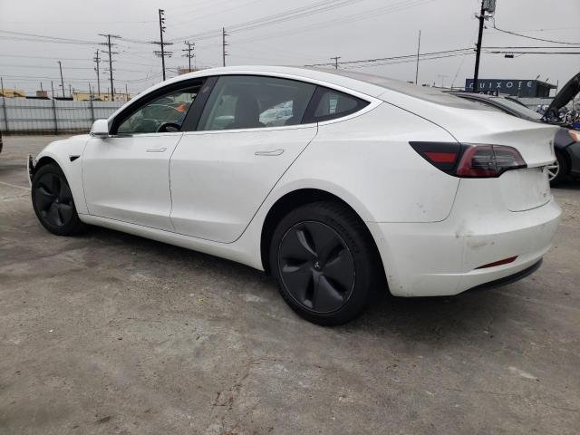 5YJ3E1EA8JF041582 - 2018 TESLA MODEL 3 WHITE photo 2