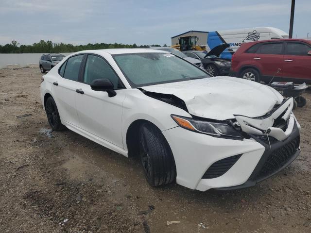 4T1B11HK0KU264506 - 2019 TOYOTA CAMRY L WHITE photo 4