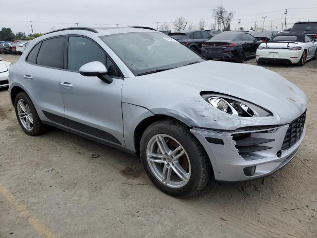 WP1AB2A54HLB16038 - 2017 PORSCHE MACAN S SILVER photo 4