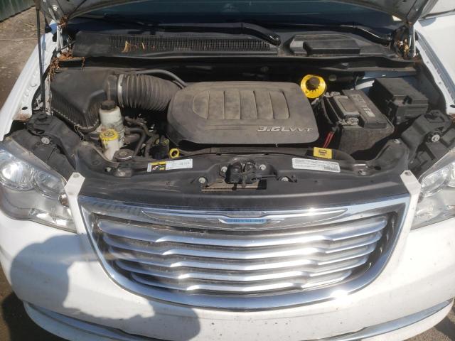 2C4RC1BG4FR628172 - 2015 CHRYSLER TOWN & COU TOURING თეთრი ფოტო 12