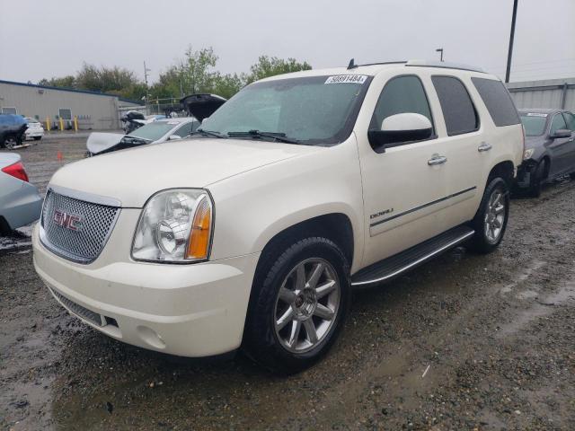 1GKFK03209R299701 - 2009 GMC YUKON DENALI CREAM photo 1