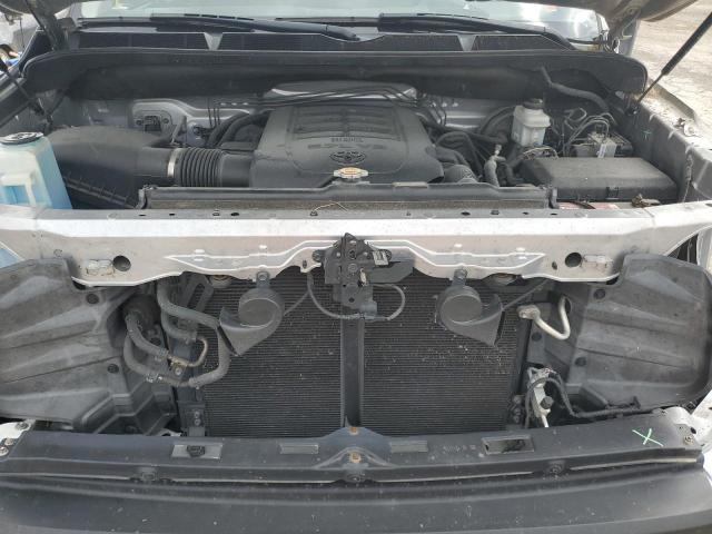 5TFUW5F1XEX414415 - 2014 TOYOTA TUNDRA DOUBLE CAB SR/SR5 SILVER photo 10